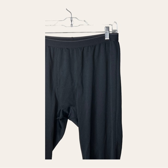 Men’s REI POLAR TEC LEGGINGS BLACK IN COLOR SIZE LARGE LOGO ON LEFT LEG - Picture 3 of 11